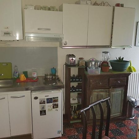 Appartement indépendant, deux personnes, clair et sympa Tolosa Esterno foto
