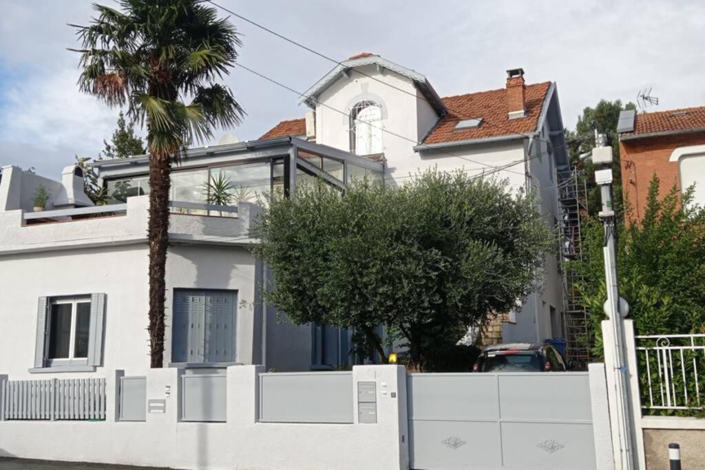 Appartement indépendant, deux personnes, clair et sympa Tolosa Esterno foto