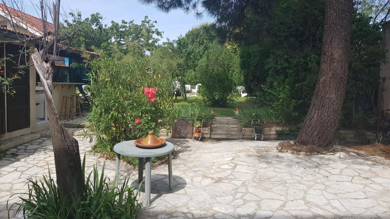 Appartement indépendant, deux personnes, clair et sympa Tolosa Esterno foto
