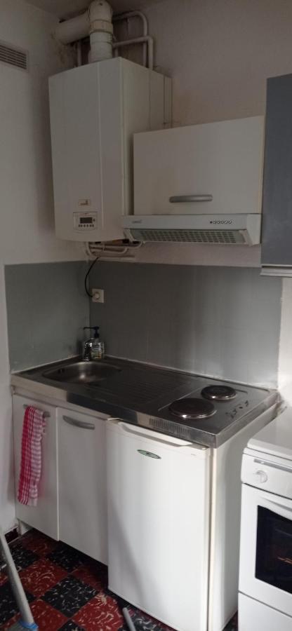 Appartement indépendant, deux personnes, clair et sympa Tolosa Esterno foto