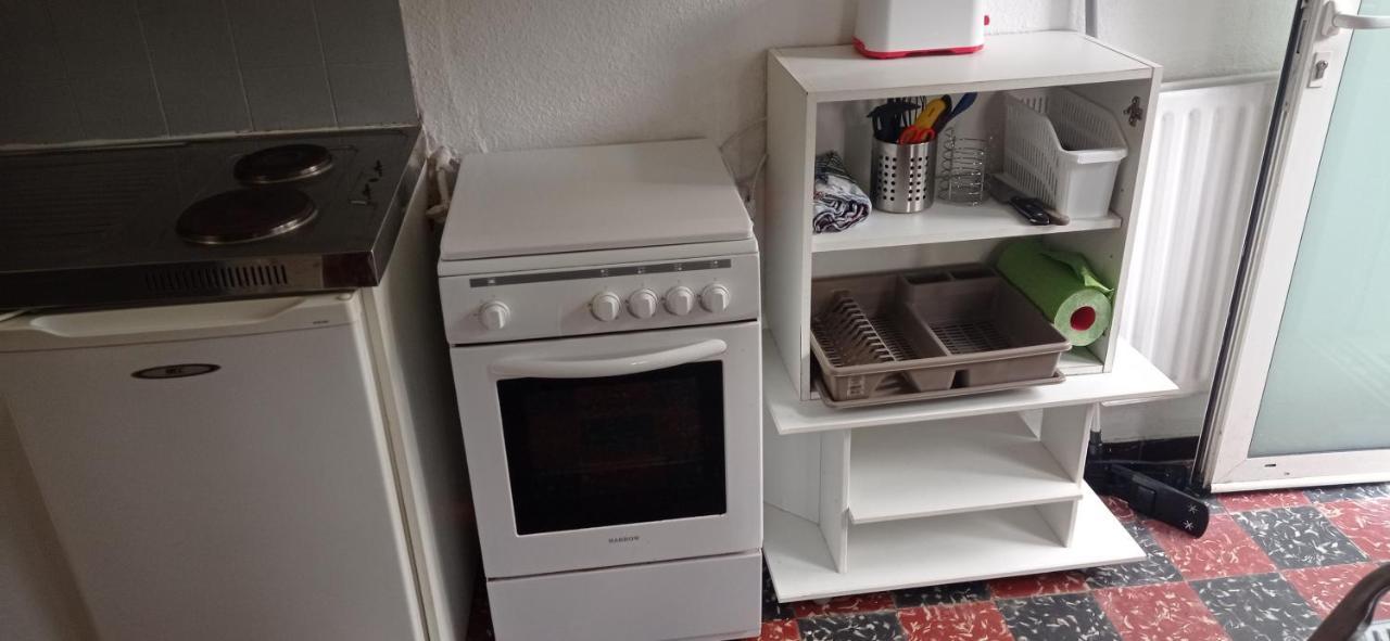 Appartement indépendant, deux personnes, clair et sympa Tolosa Esterno foto